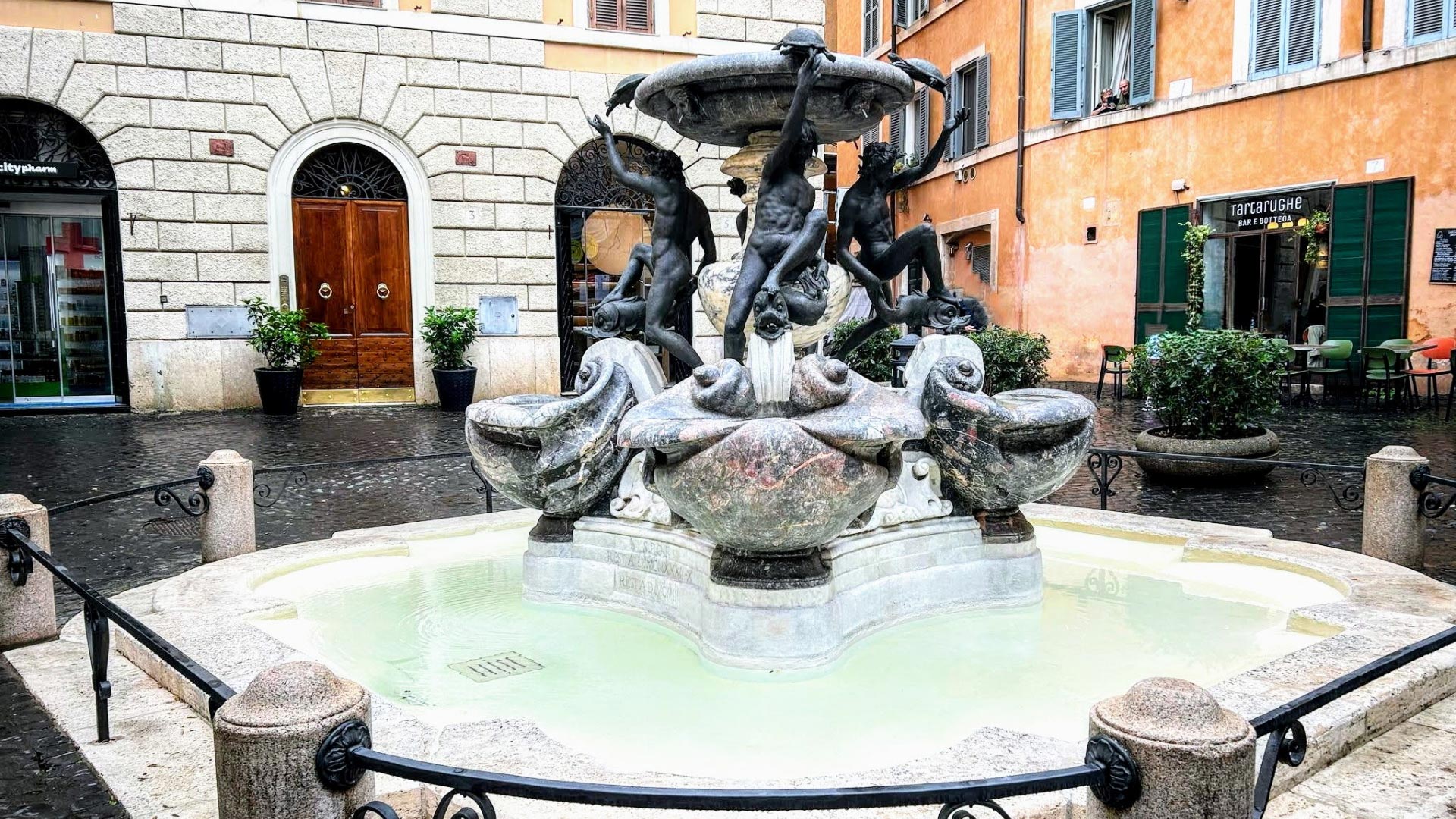 Fontana delle Tartarughe Roma